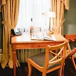Gutshotel Weingut Schloss Reinhartshausen *