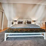 Gutshotel Weingut Schloss Reinhartshausen Hotel