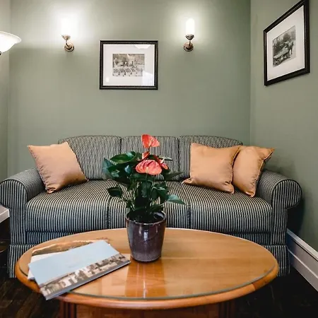 Gutshotel Weingut Schloss Reinhartshausen Eltville am Rhein