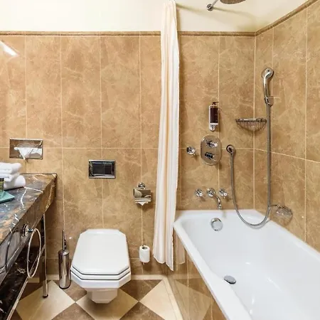 Gutshotel Weingut Schloss Reinhartshausen Eltville am Rhein