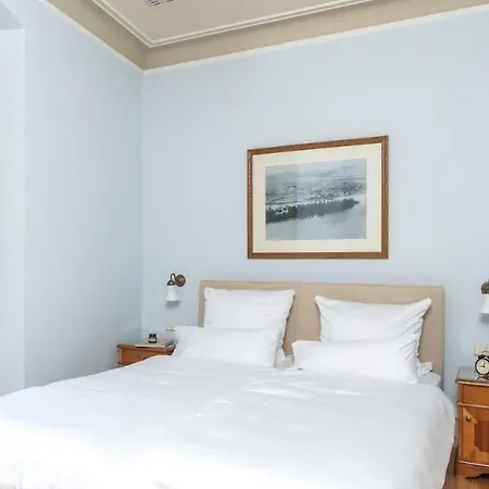 Gutshotel Weingut Schloss Reinhartshausen