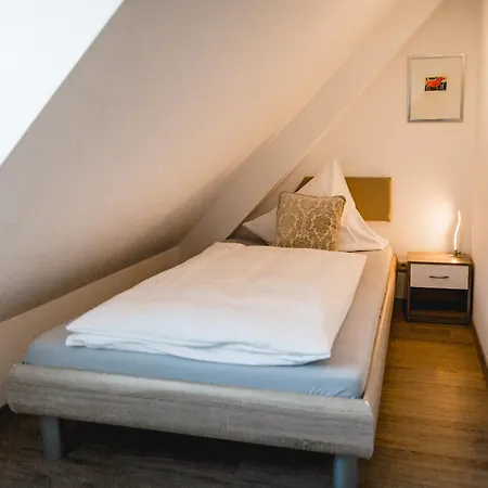 Gutshotel Weingut Schloss Reinhartshausen Hotel