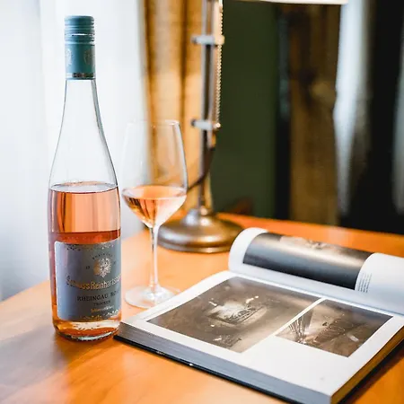 Gutshotel Weingut Schloss Reinhartshausen * Eltville am Rhein