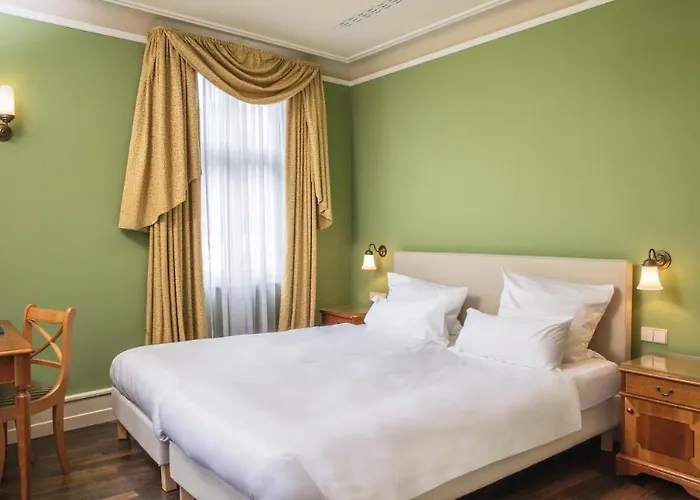 Gutshotel Weingut Schloss Reinhartshausen