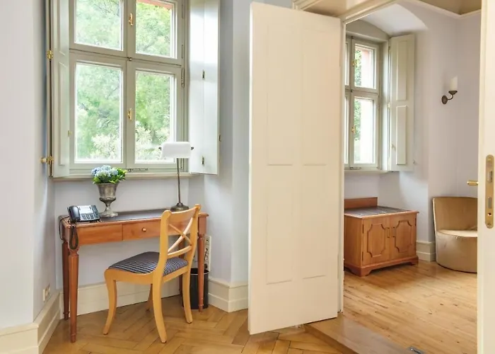 Gutshotel Weingut Schloss Reinhartshausen