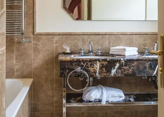 Gutshotel Weingut Schloss Reinhartshausen * Eltville am Rhein