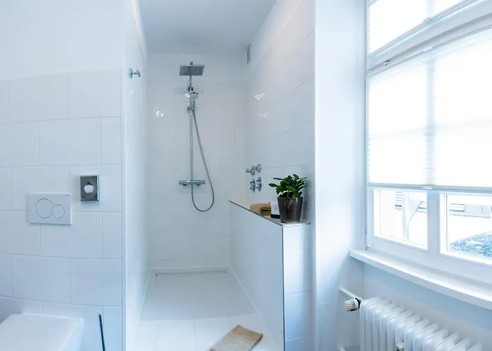 호텔 Gutshotel Weingut Schloss Reinhartshausen